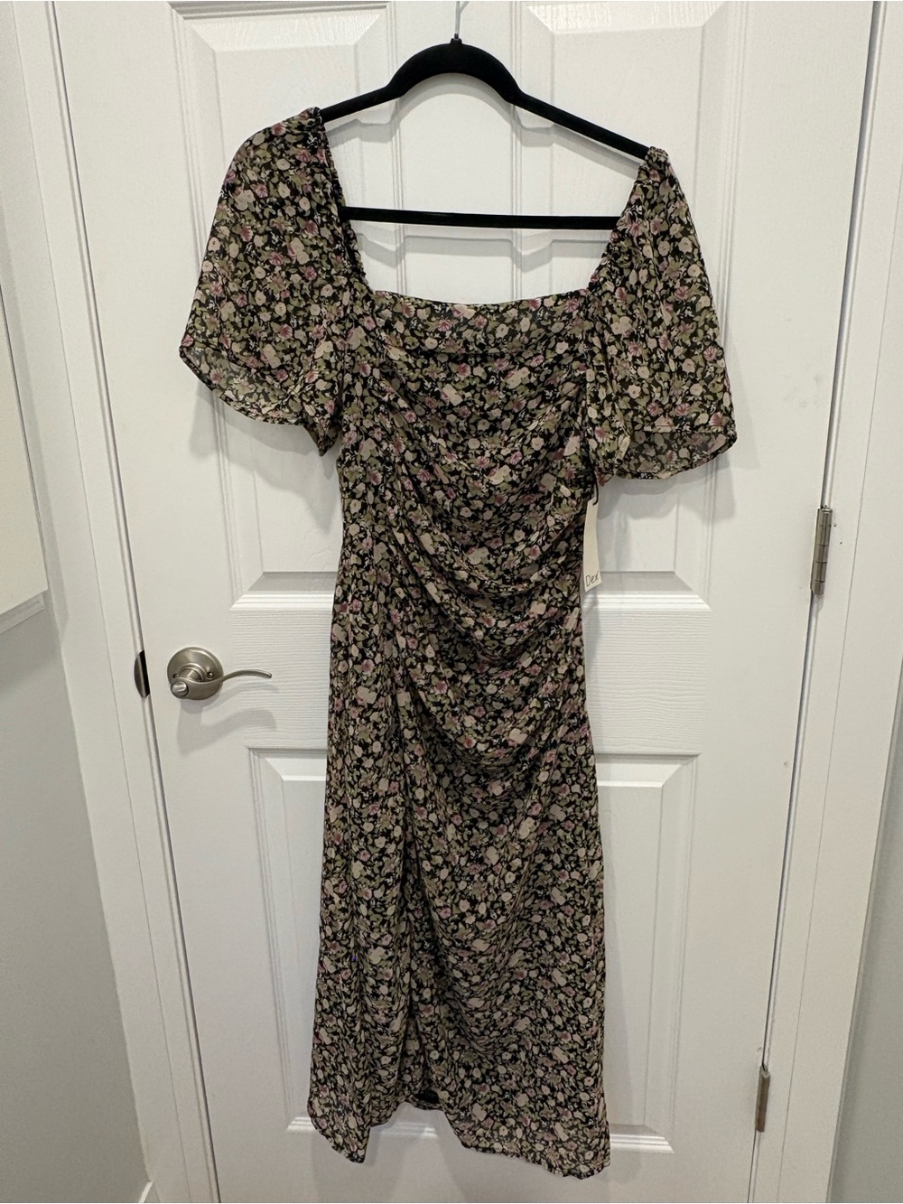 Dex NWT floral Square-Neck Midi Dress in Black and Pink #1037